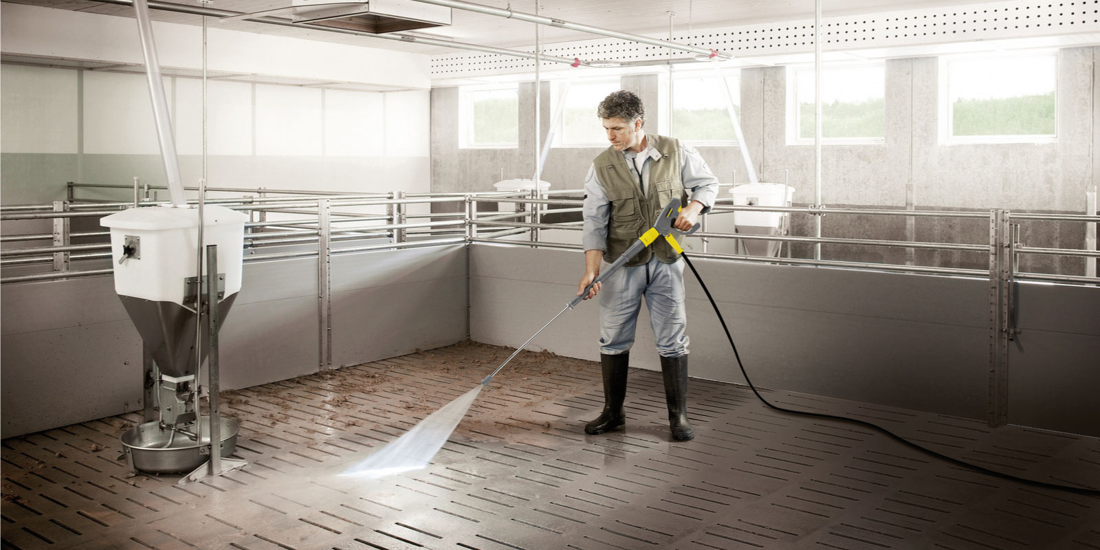 高潔高壓清洗機 HD 10/23-4 S 應用於農業的圖片。